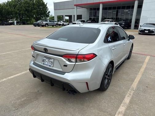 Classic Silver Metallic 2023 Toyota Corolla SE