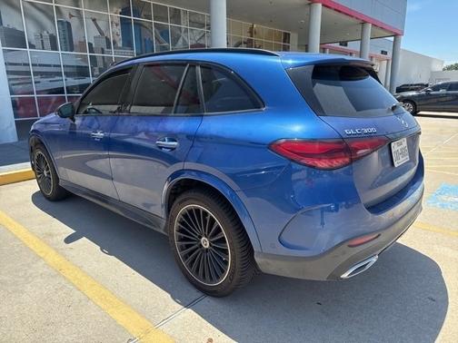 2023 Mercedes-Benz GLC 300 4MATIC