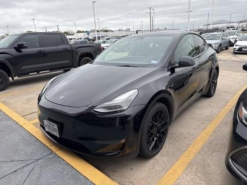2023 Tesla Model Y Long Range Dual Motor All-Wheel Drive