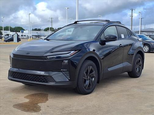 Midnight Black Metallic 2026 Toyota C-HR SE