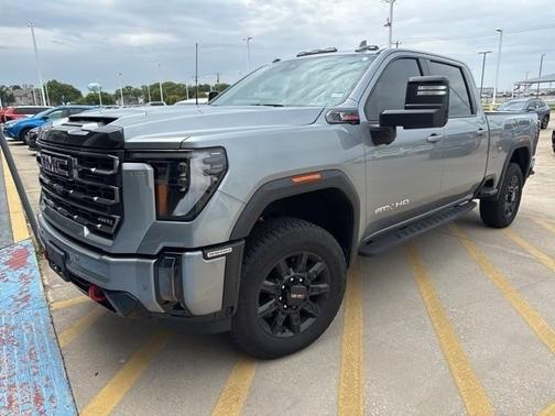 2024 GMC Sierra 2500 AT4