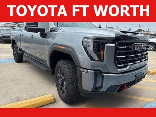 2024 GMC Sierra 2500 AT4