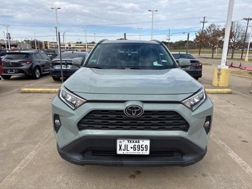 2019 Toyota RAV4 XLE