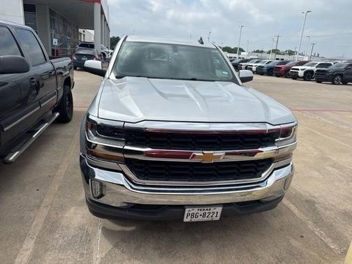 Silver Ice Metallic 2017 Chevrolet Silverado 1500 1LT