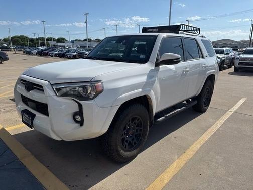 Ice 2023 Toyota 4Runner SR5 Premium