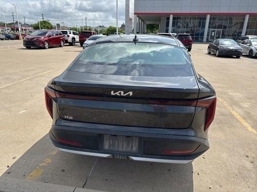 Interstellar Gray 2025 Kia K4 LXS