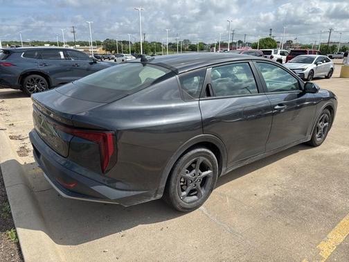 Interstellar Gray 2025 Kia K4 LXS