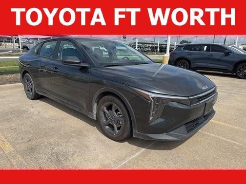 Interstellar Gray 2025 Kia K4 LXS