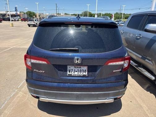 Obsidian Blue Pearl 2022 Honda Pilot Touring 8-Passenger