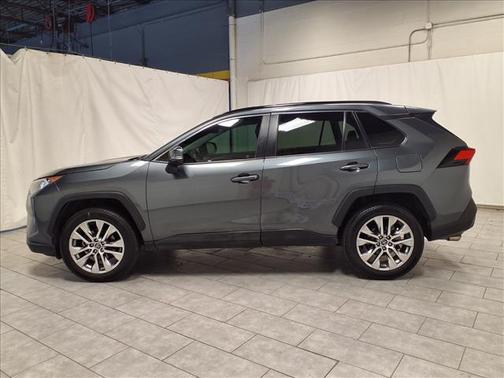 Magnetic Gray Metallic 2021 Toyota RAV4 XLE Premium