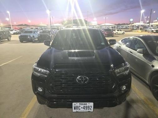 2022 Toyota Tacoma TRD Sport