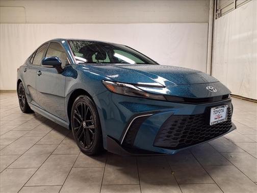 Ocean Gem 2025 Toyota Camry SE