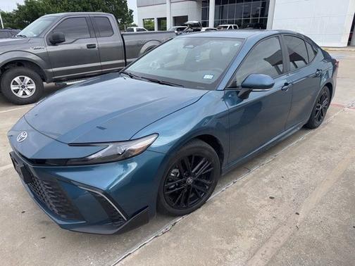 Ocean Gem 2025 Toyota Camry SE