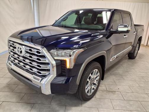 2025 Toyota Tundra Hybrid 1794 Edition