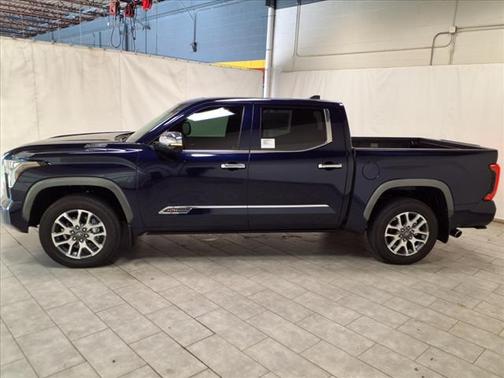 2025 Toyota Tundra Hybrid 1794 Edition