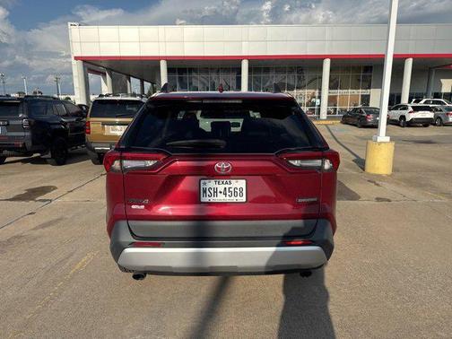 2019 Toyota RAV4 Adventure