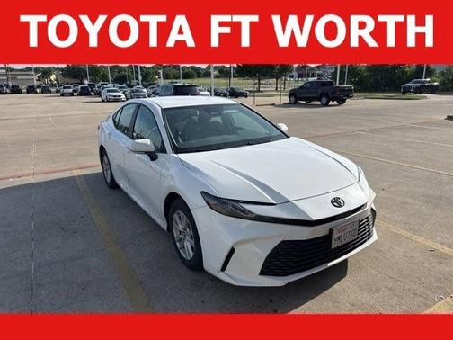 Ice Cap 2025 Toyota Camry LE