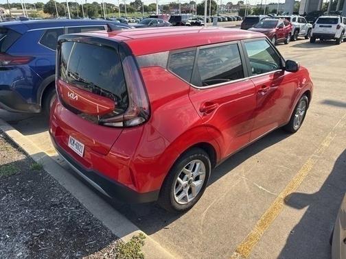 2024 Kia Soul LX