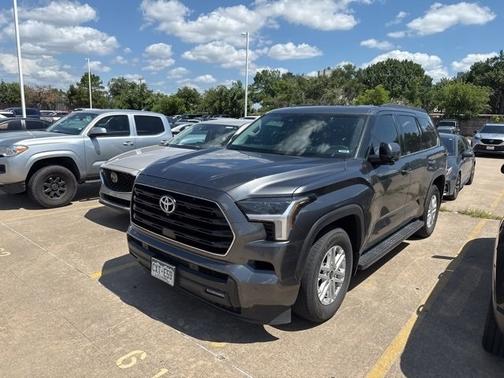 2023 Toyota Sequoia SR5