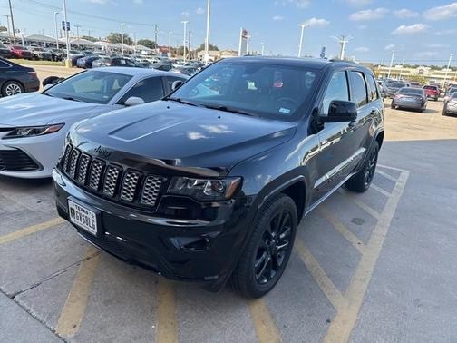 2018 Jeep Grand Cherokee Altitude