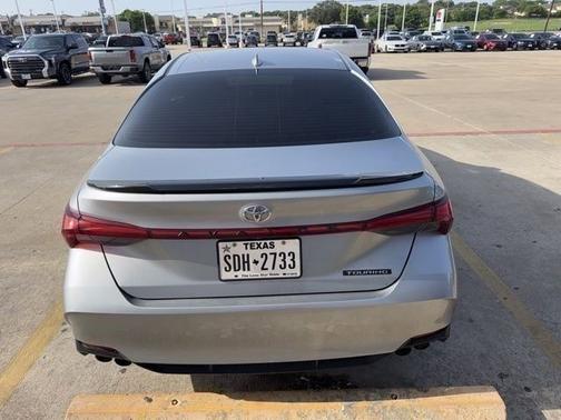 Celestial Silver Metallic 2019 Toyota Avalon Touring
