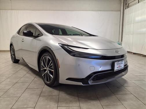 2023 Toyota Prius XLE