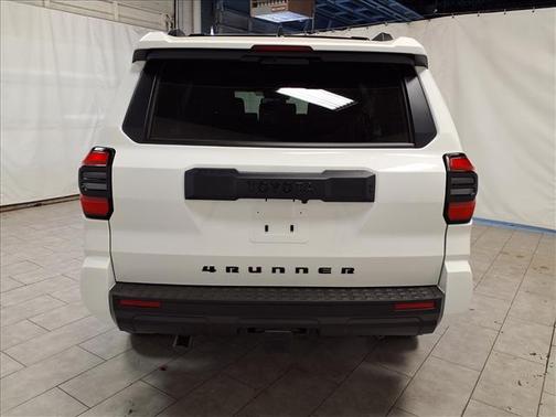 Ice Cap 2026 Toyota 4Runner SR5