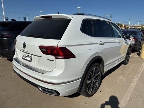 2022 Volkswagen Tiguan 2.0T SEL R-Line 4MOTION