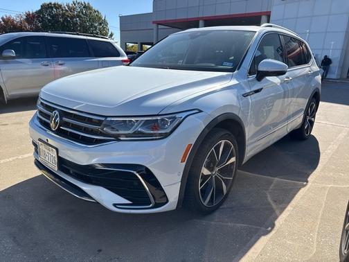 2022 Volkswagen Tiguan 2.0T SEL R-Line 4MOTION