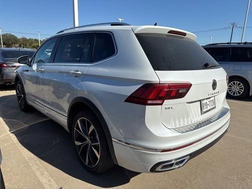 2022 Volkswagen Tiguan 2.0T SEL R-Line 4MOTION