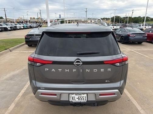 Gun Metallic 2024 Nissan Pathfinder SL FWD