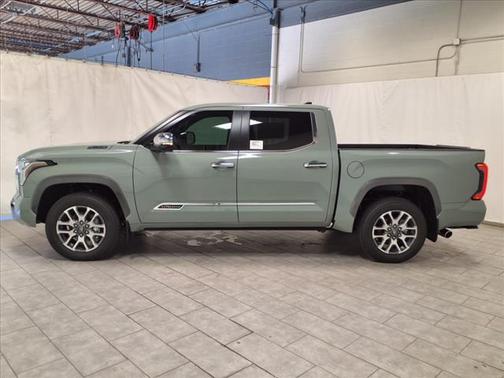 2025 Toyota Tundra Hybrid 1794 Edition