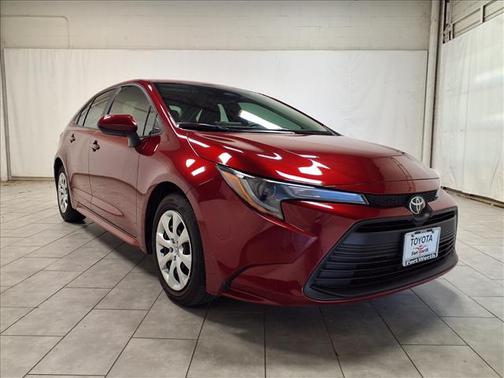 Ruby Flare Pearl 2026 Toyota Corolla LE