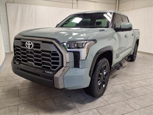 2026 Toyota Tundra Hybrid Platinum