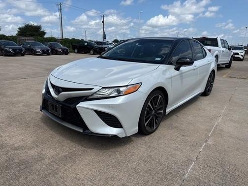2020 Toyota Camry XSE