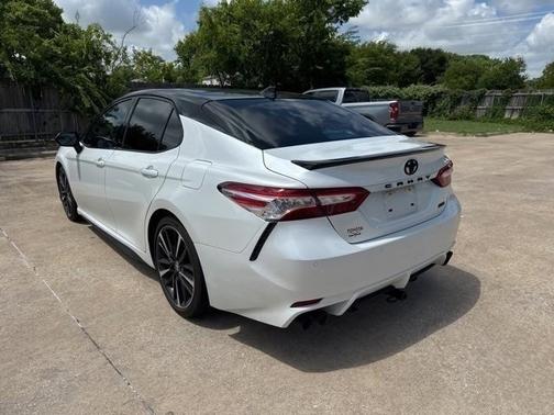 2020 Toyota Camry XSE