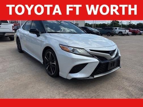 2020 Toyota Camry XSE