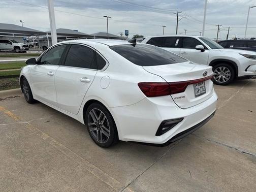 Snow White Pearl 2019 Kia Forte EX