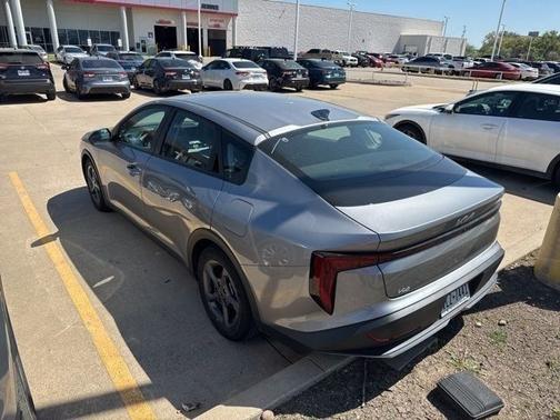 Steel Gray 2025 Kia K4 LXS