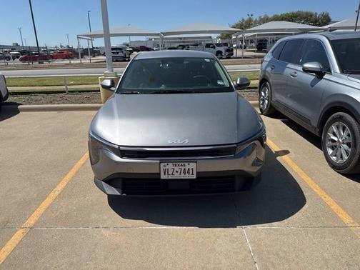 Steel Gray 2025 Kia K4 LXS