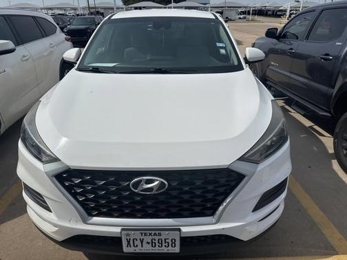 2019 Hyundai TUCSON SE