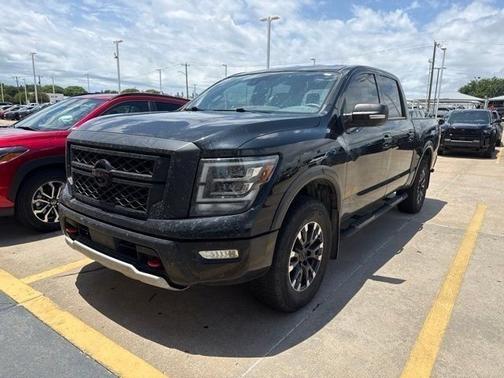 Super Black 2023 Nissan Titan PRO-4X