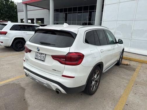 Alpine White 2021 BMW X3 PHEV xDrive30e