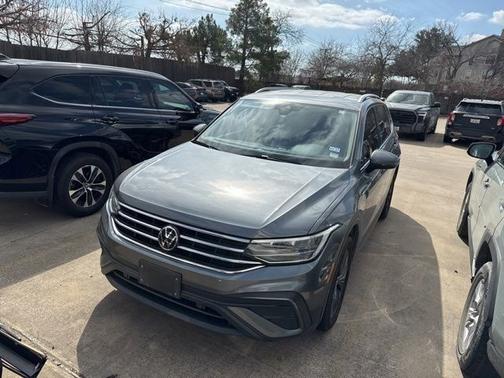 2023 Volkswagen Tiguan 2.0T SE