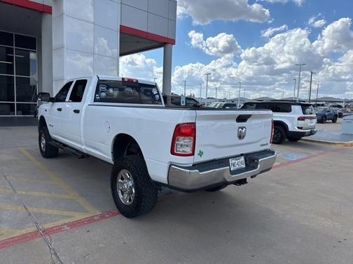 2020 RAM 2500 Tradesman Crew Cab 4X4 8' Box