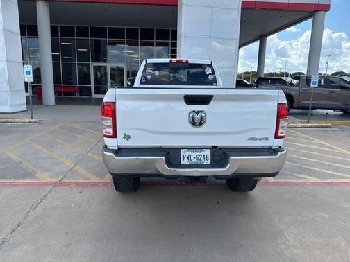 2020 RAM 2500 Tradesman Crew Cab 4X4 8' Box