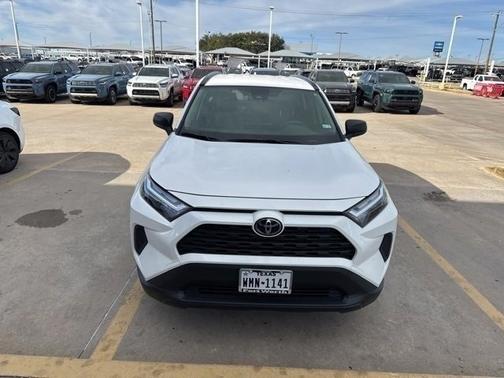 2025 Toyota RAV4 Hybrid LE