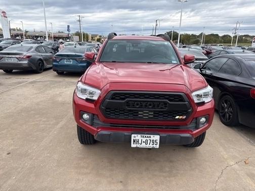 2018 Toyota Tacoma SR