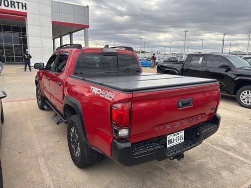 2018 Toyota Tacoma SR