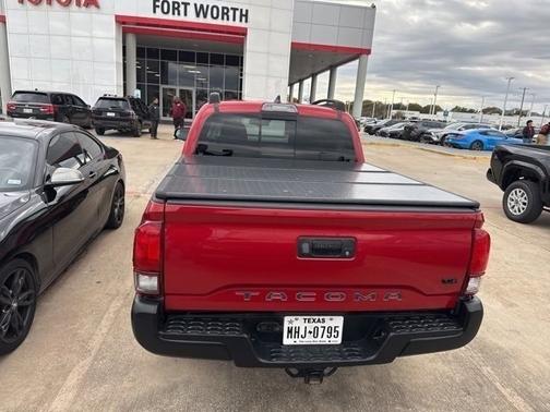 2018 Toyota Tacoma SR